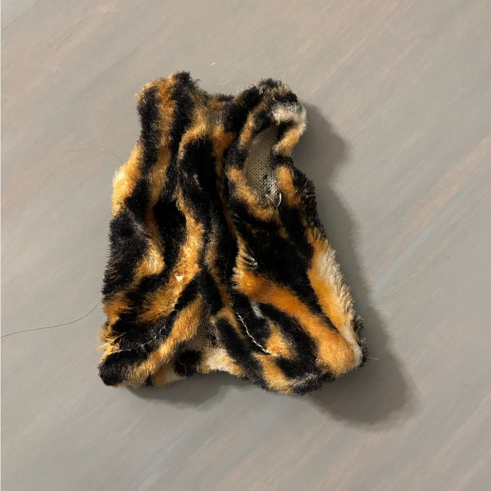 Vintage Barbie 1970s Faux Leopard Print Fur Vest